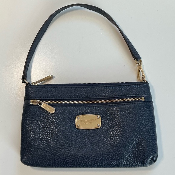 Michael Kors Handbags - Michael Kors Navy Blue Pebbled Leather Wristlet Pouch EUC MSRP $128